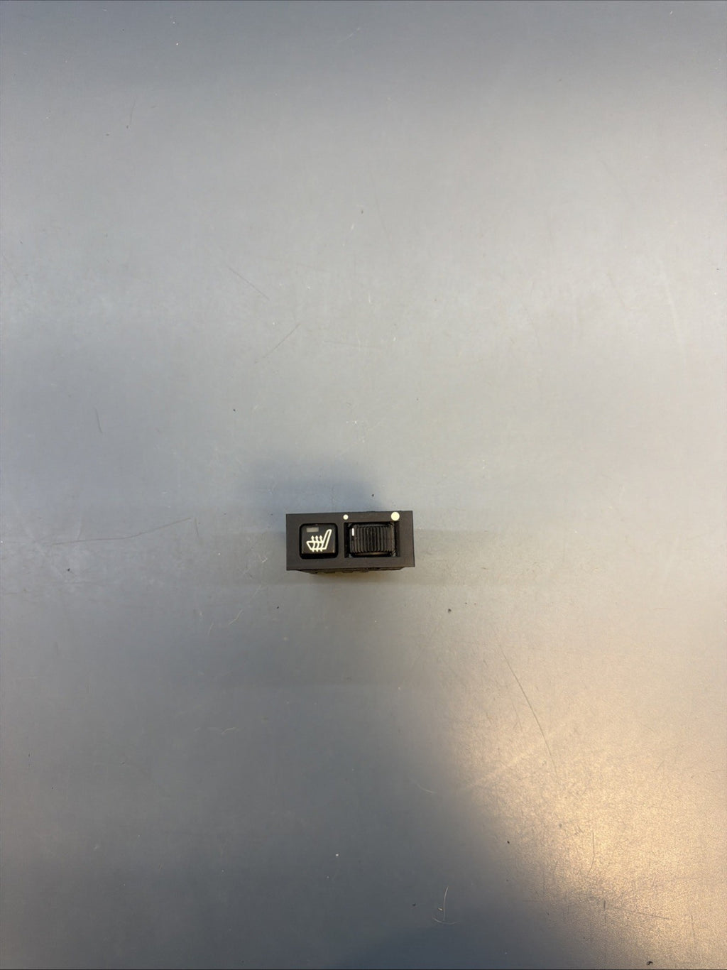 BMW HEATED SEAT SWITCH E38 740i 740il 750il E39 525i 528i 530i 540i 61318352259