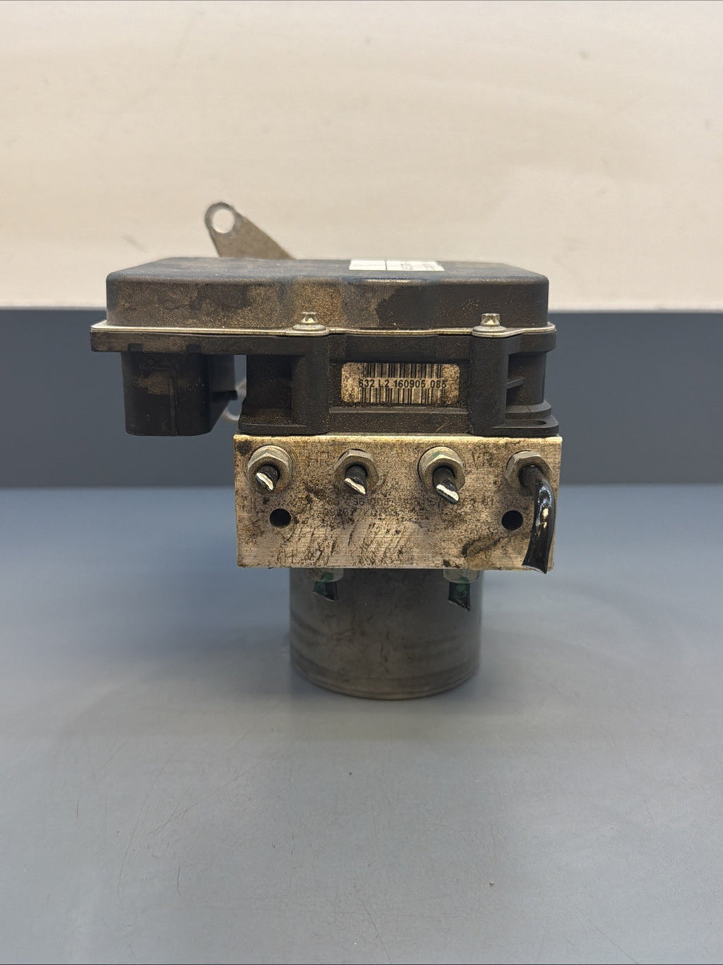 06 07 08 09 10 11 BMW 325XI 330XI ANTILOCK BRAKE ABS PUMP 6775180