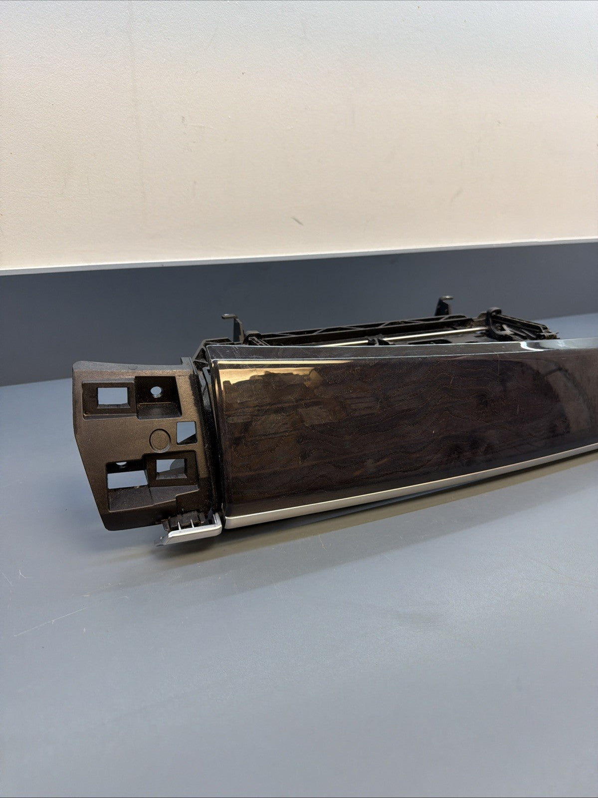 09-15 BMW 740Li 750i Front Center Console Ash Tray Compartment 9182502 Oem