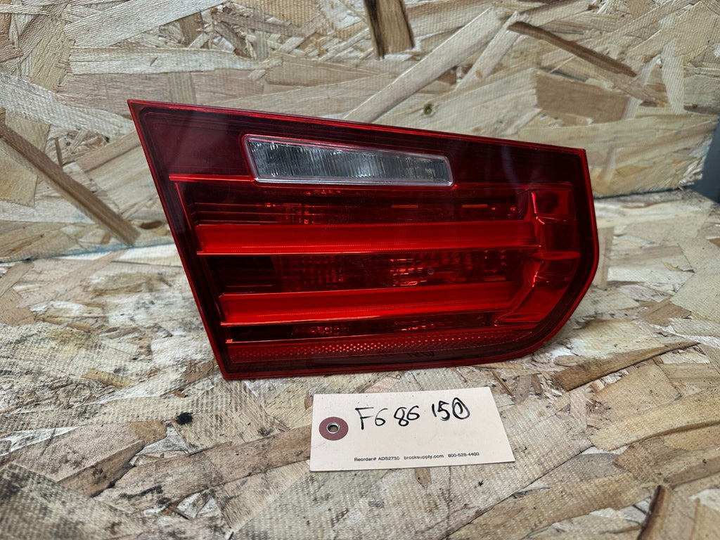 BMW 2011-2015 F30 3 SERIES LEFT DRIVER SIDE TAIL LIGHT SET OEM 7372785/7371111