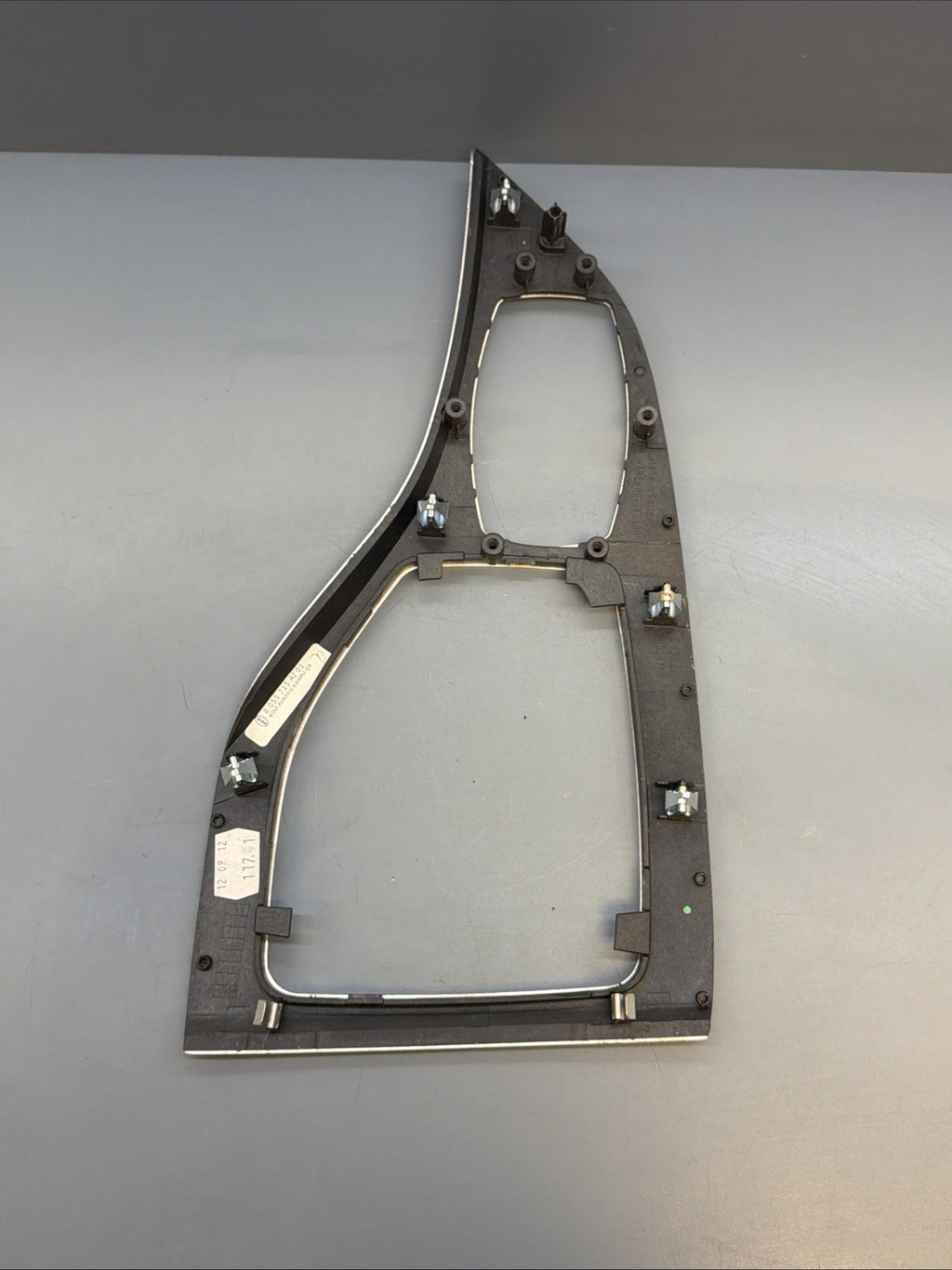 2012 -2015 BMW X1 CENTER CONSOLE SHIFTER SURROUND BEZEL TRIM SILVER  2997467