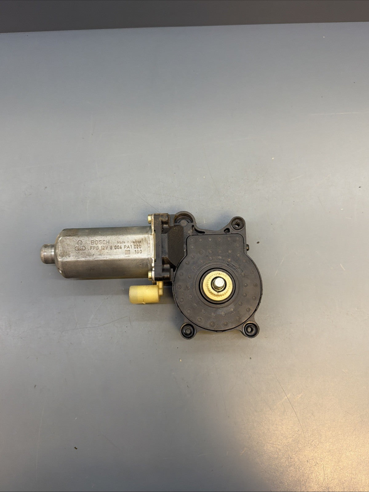 2000-2006 BMW X5 E53 OEM Driver Left Front Window Motor 8381019