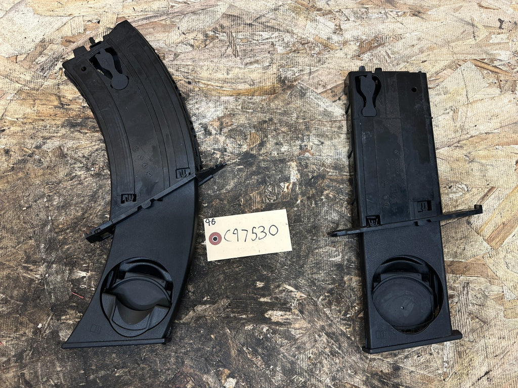 BMW 2006-2012 E90 DASH FOLDING LEFT+RIGHT CUP HOLDERS BLACK OEM 7127406+61