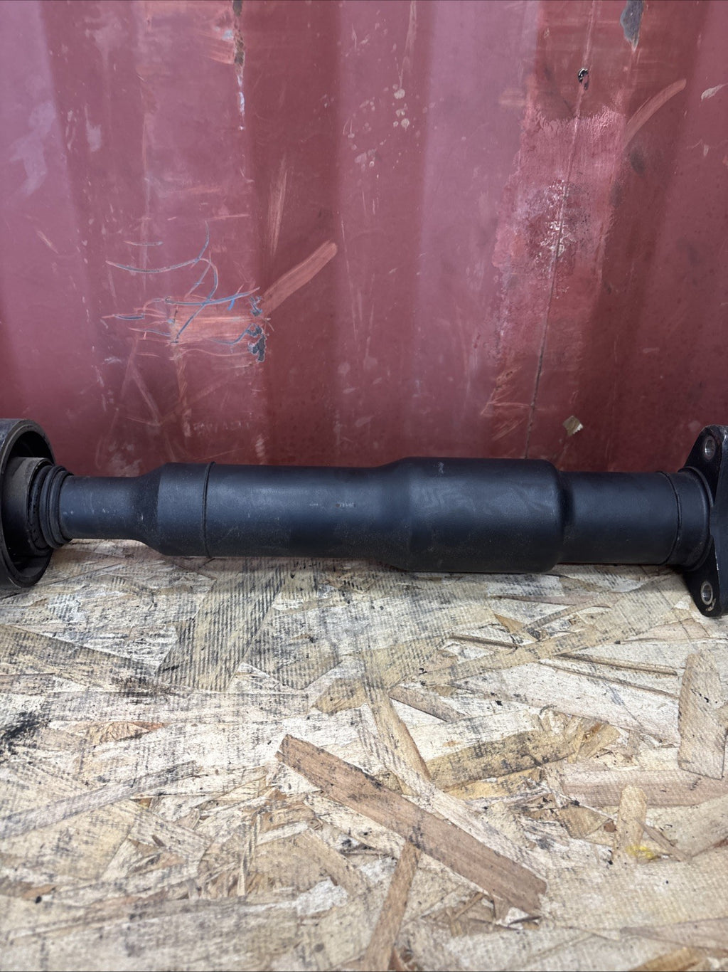 OEM Rear Drive Shaft Prop Drive Shaft For BMW 3 SERIES E90 2610 7573482 AWD
