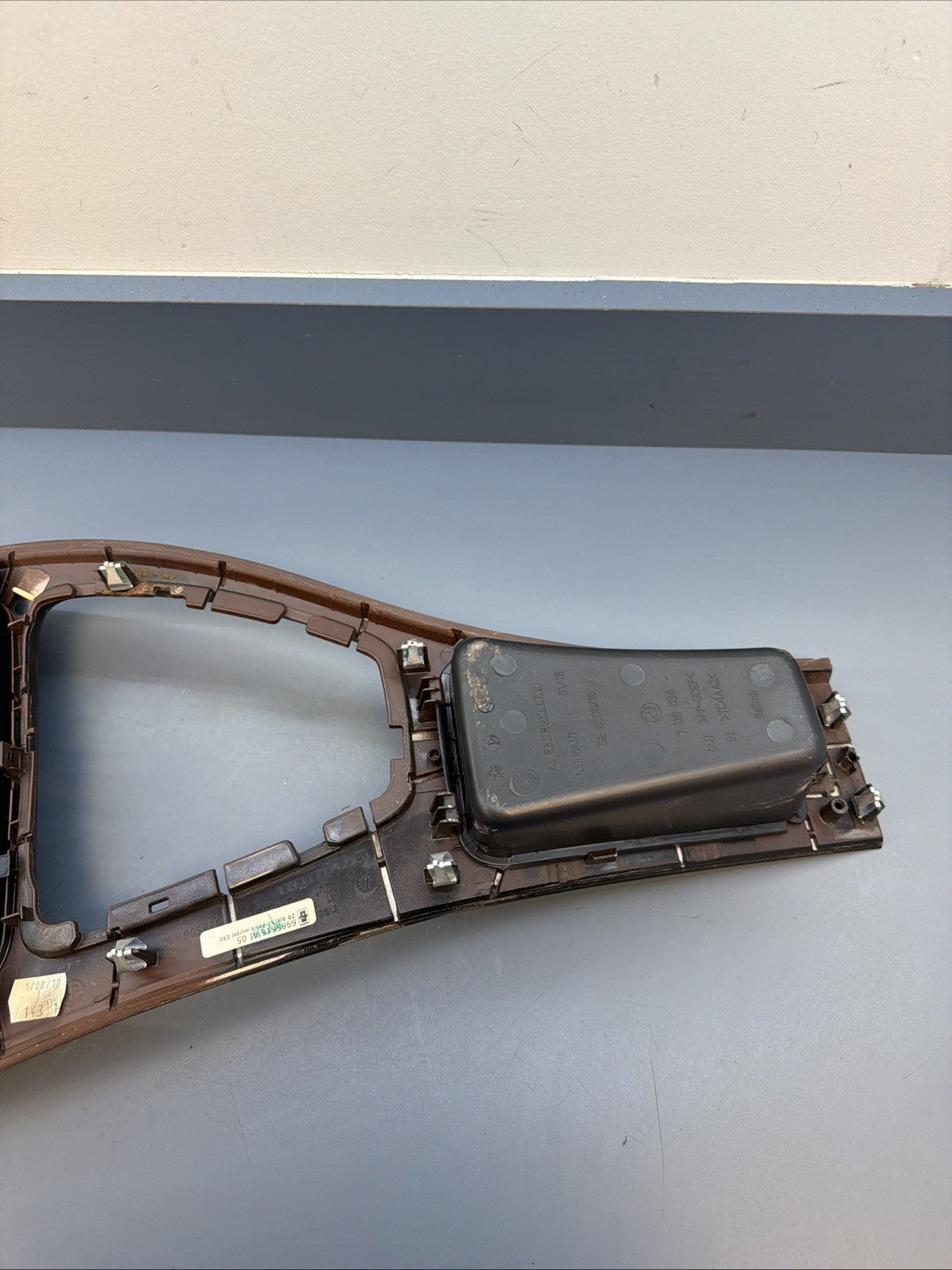 2006-2013 BMW E90 E92 E93 328i 335i Shifter Trim Surround Bezel Wood OEM 7118034