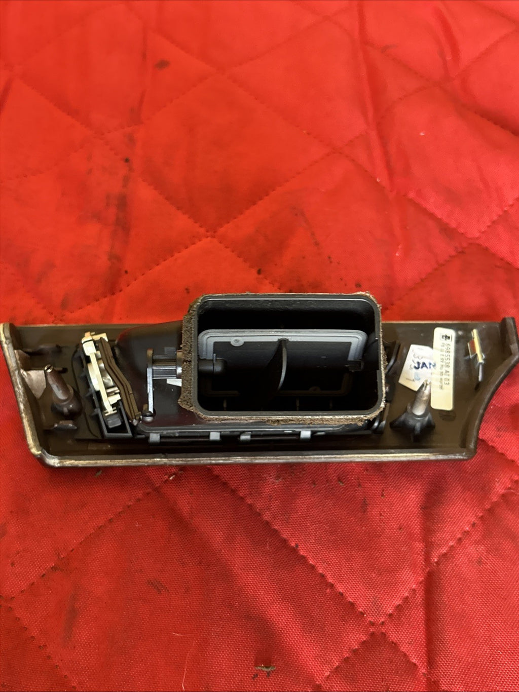 06-13 OEM BMW E90 E92 E93 335 328 M3 Left Driver Side Dashboard Air Vent 9130459