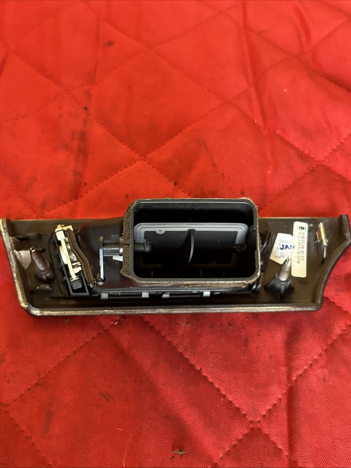 06-13 OEM BMW E90 E92 E93 335 328 M3 Left Driver Side Dashboard Air Vent 9130459