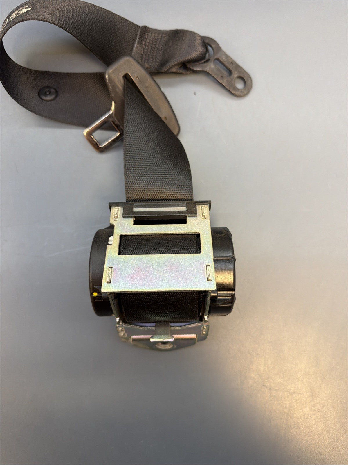 07-13 BMW E92 3-SERIES COUPE GENUINE REAR LEFT OR RIGHT SEAT BELT 608201000C