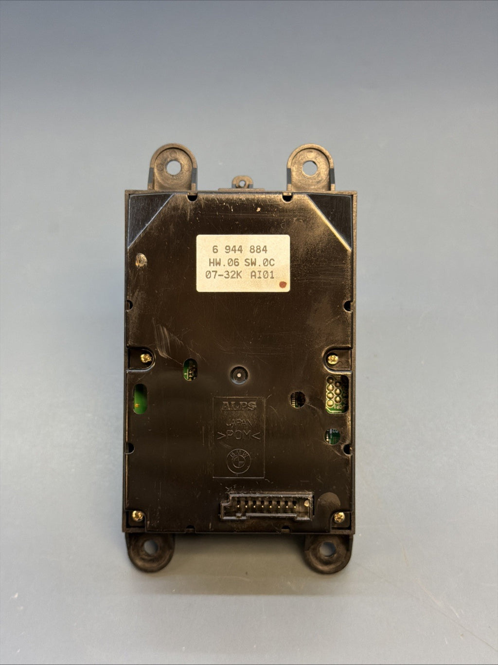 2007 - 2008 BMW 528i Center Console Navigation iDrive Control Switch 6944884 OEM