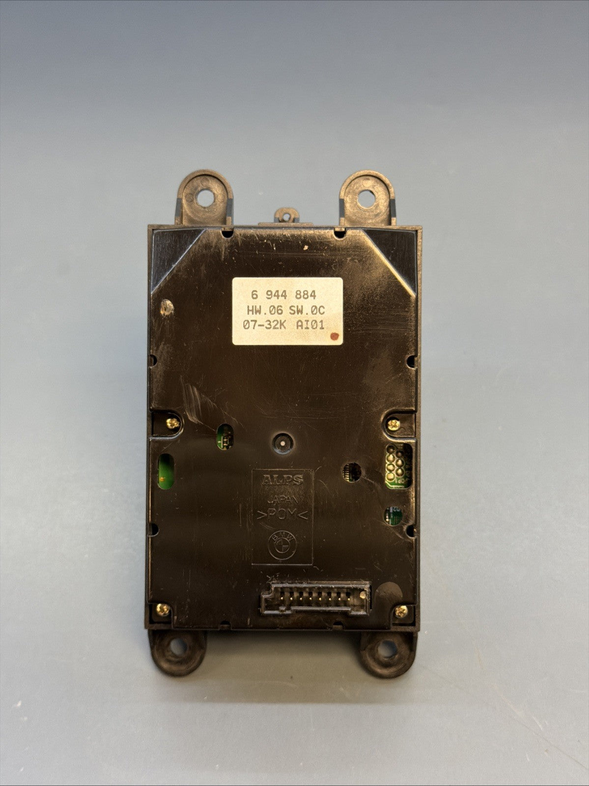 2007 - 2008 BMW 528i Center Console Navigation iDrive Control Switch 6944884 OEM