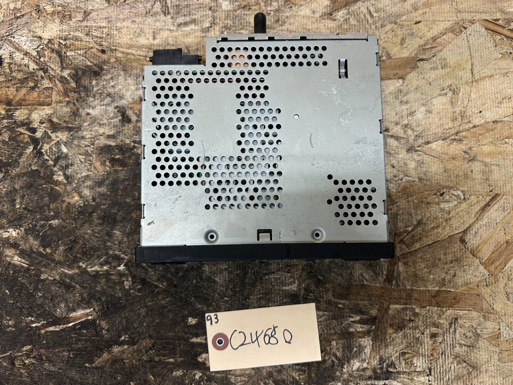 BMW 1995-2001 E38 7 SERIES CASSETTE RADIO PLAYER OEM 8352868