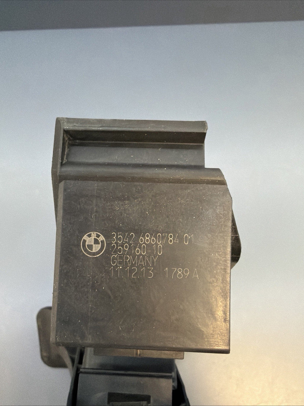 11-17 BMW F25 X3 Accelerator Acceleration Gas Foot Throttle Pedal 6860784 OEM