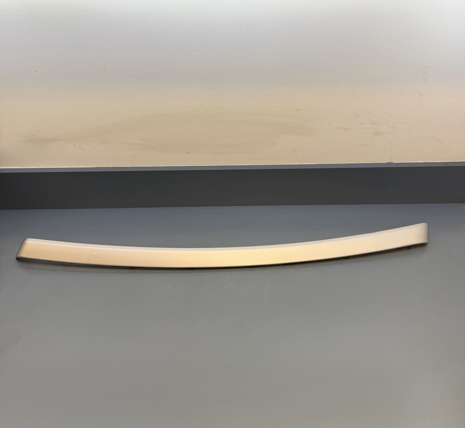 BMW E90 E91 3 series Passenger Side Front Left Brushed Silver Door Trim 6982471