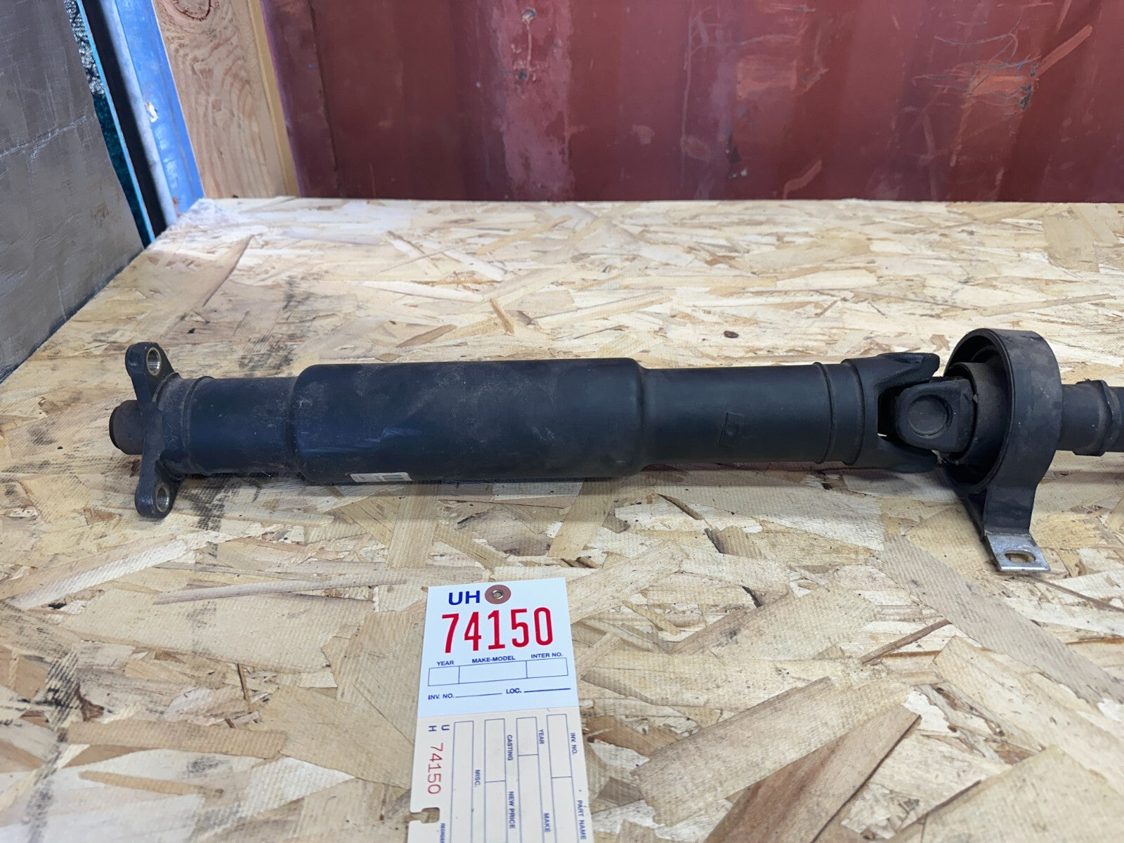 OEM BMW REAR DRIVESHAFT PROP SHAFT FITS AUTO 97-06 323 325 328 1229564