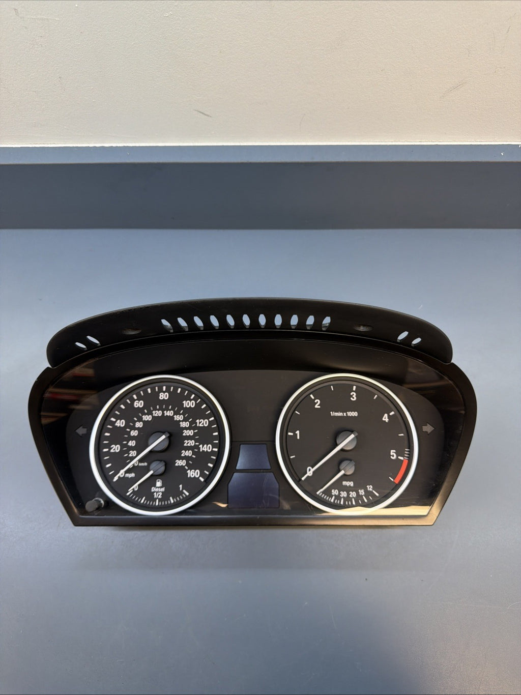 Speedometer Instrument Cluster Mp /H Fits for BMW X5 (E70) XDRIVE35D 9218635