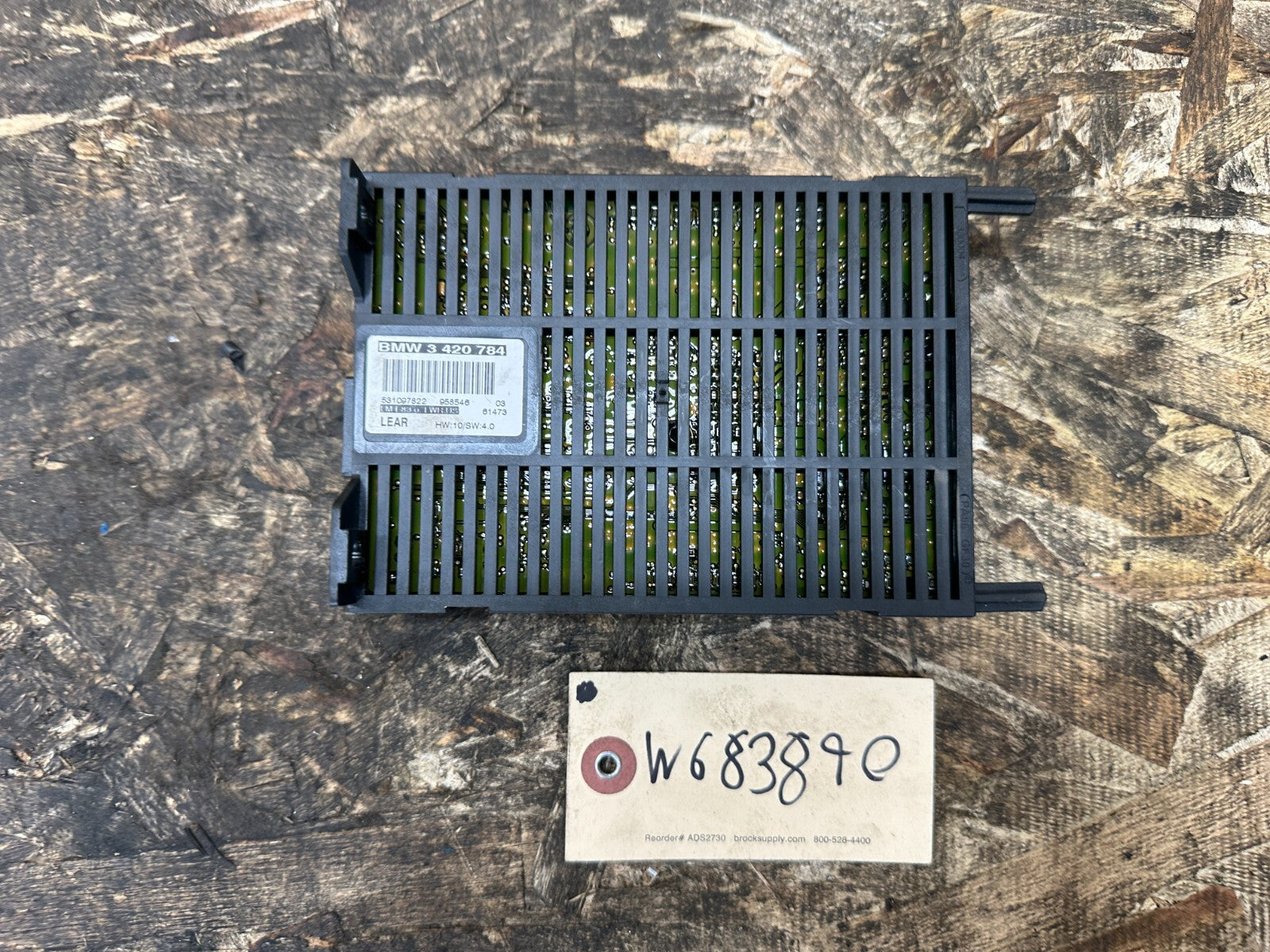 BMW 2003-2006 E83 X3 PRE LCI FOOTWELL LIGHTING CONTROL MODULE OEM 3420784