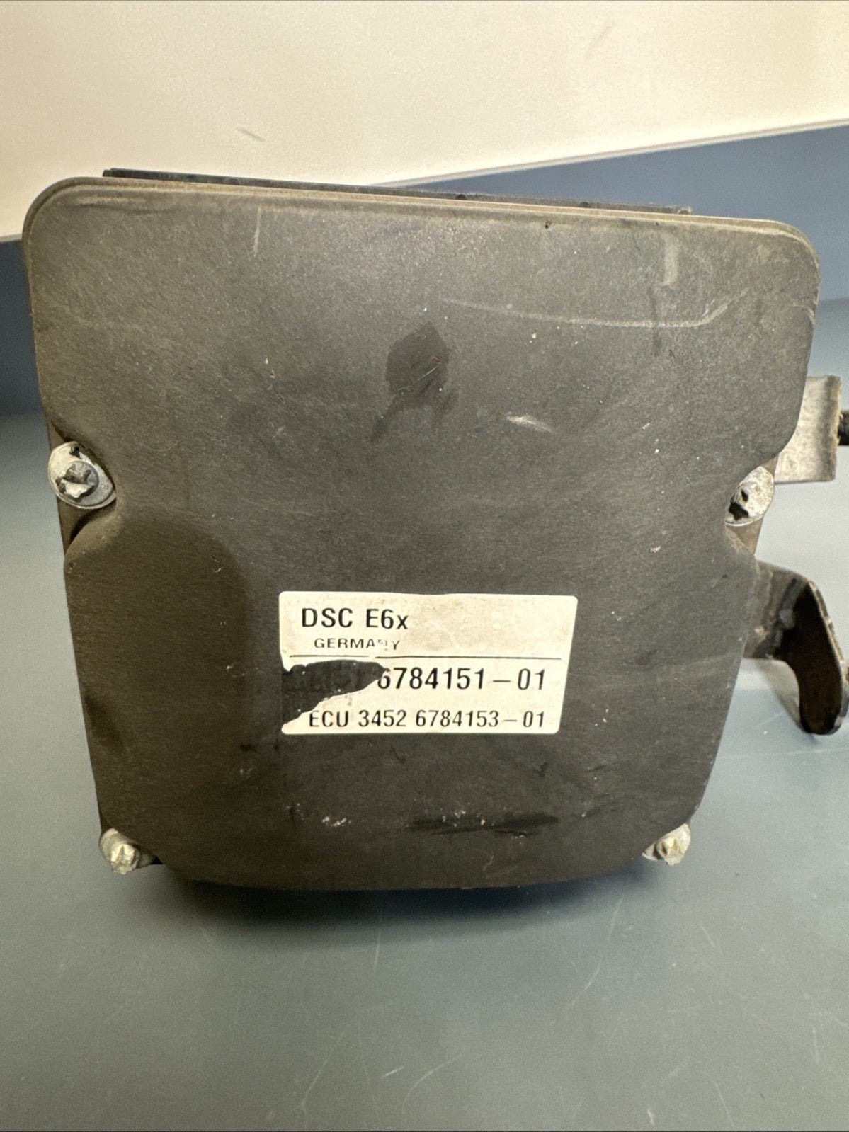 08-10 BMW E60 BMW 528I 535I 550I 650I ABS ANTI-LOCK BRAKE PUMP CONTROL