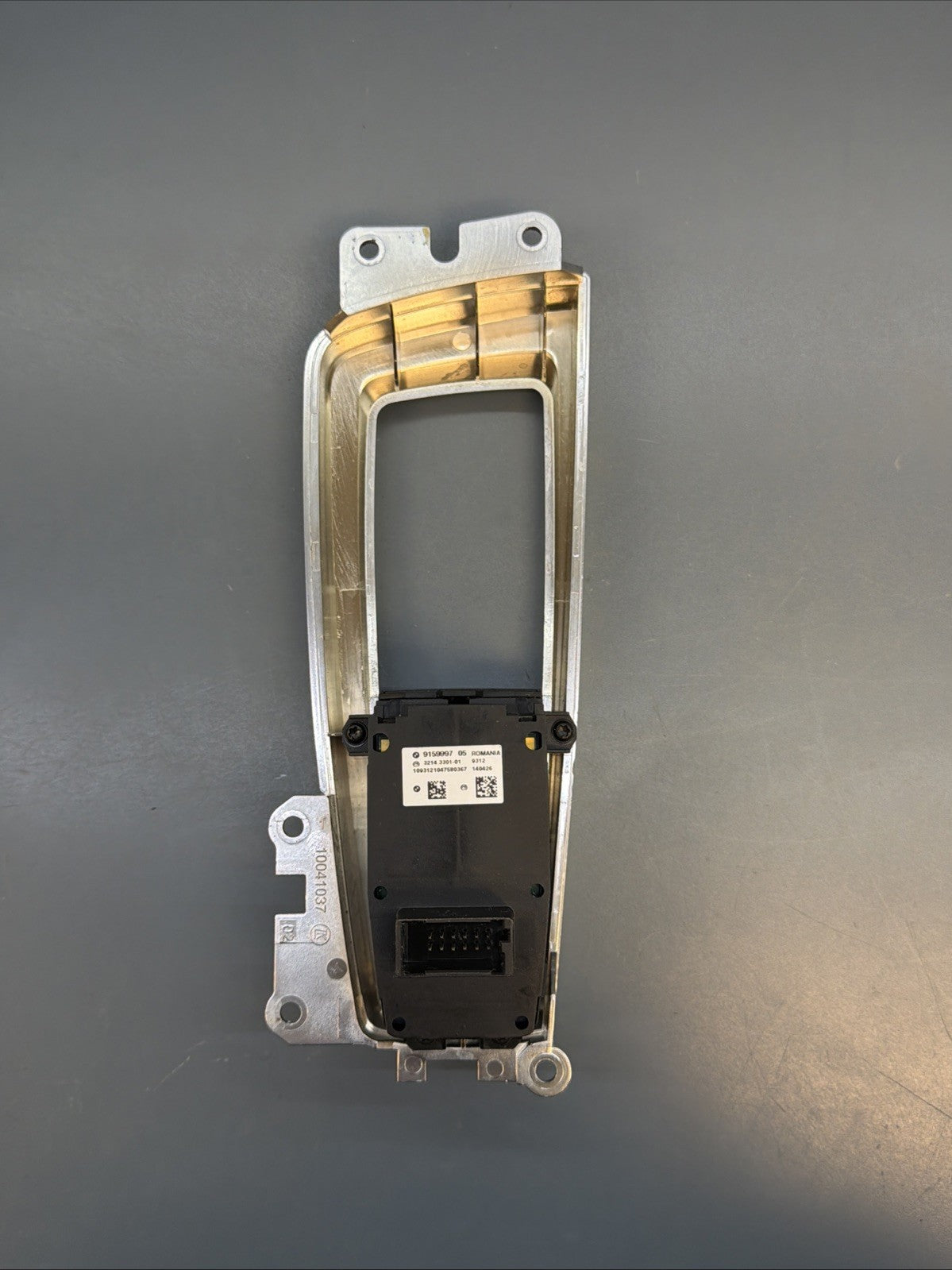 2009 - 2015 BMW 750i 750Li Parking Brake Auto Hold Switch W/ Trim 9159997 OEM