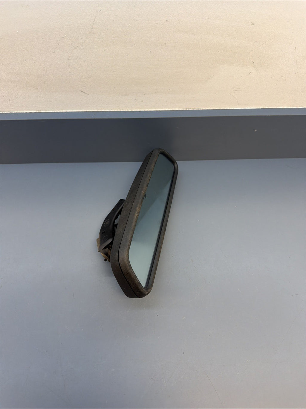 OEM BMW E39 525 530 540 M5 E46 325 330 Interior Rear View Mirror EC LED 8236774