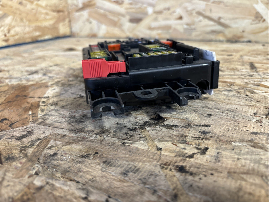 13-16 BMW F30 F32 F34 F36 F80 F82 M3 M4 REAR FUSE RELAY BOX MODULE 9337880 OEM