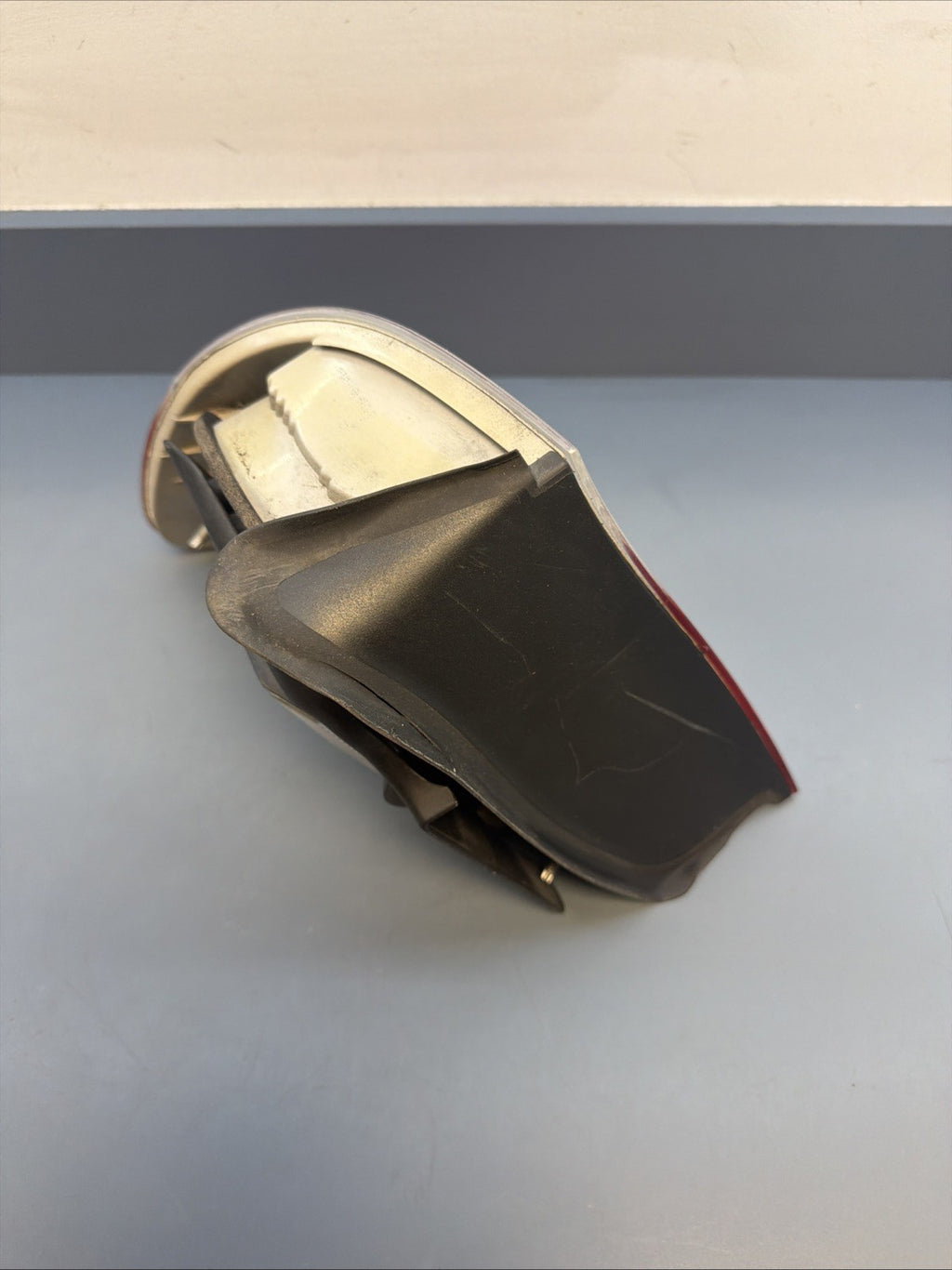 BMW 00-03 E46 325 330 M3 Coupe Right Passenger Outer Tail Light 8383826