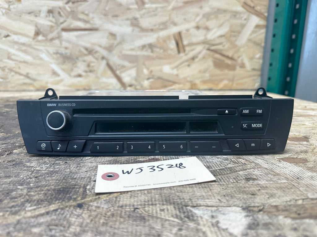 BMW 03-10 E83 X3 BUSINESS AM FM RADIO CD PLAYER OEM 9205280