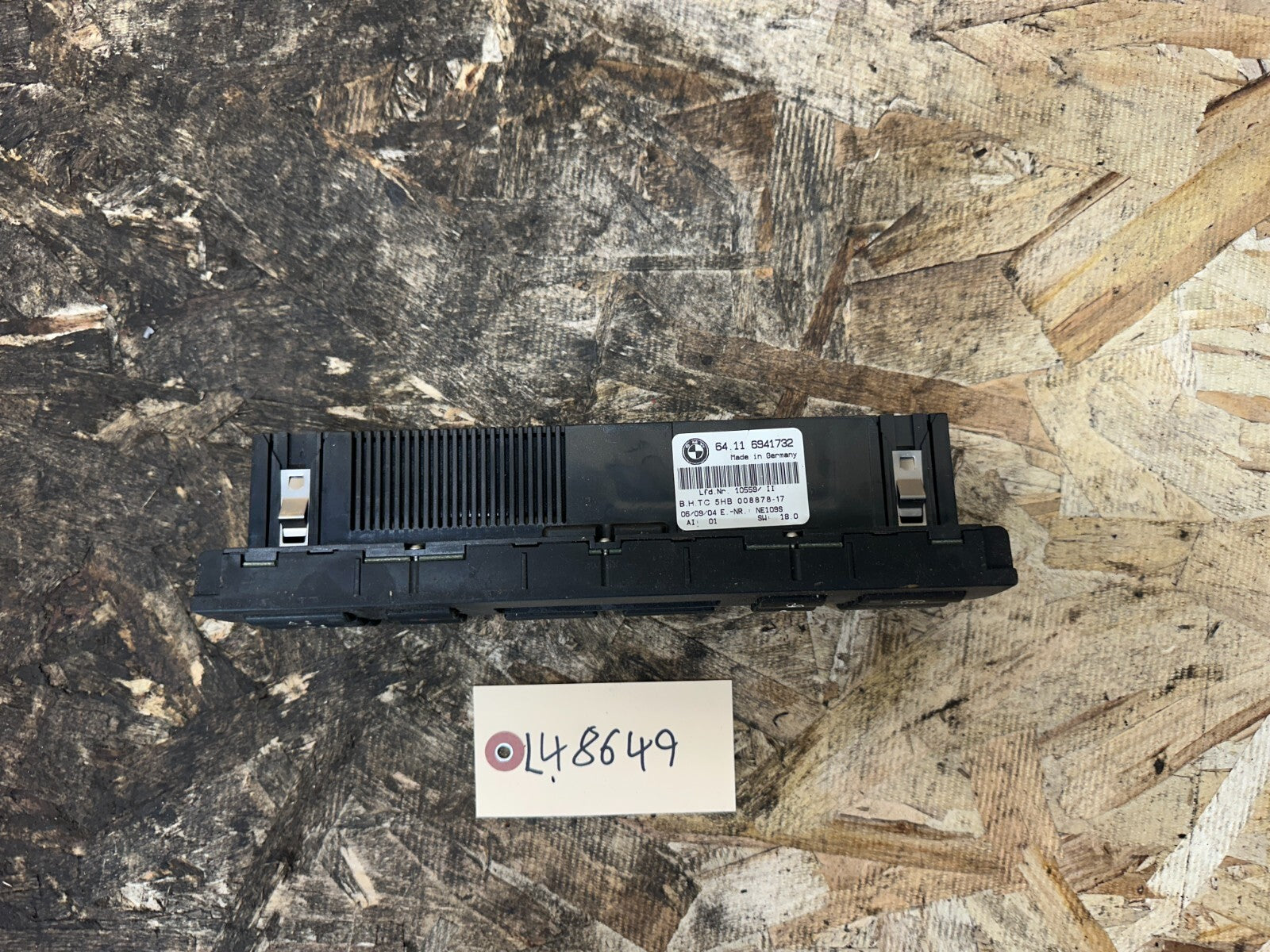 BMW 1999-2005 E46 CLIMATE CONTROL HEATER/AC PANEL AUTOMATIC OEM 6941732