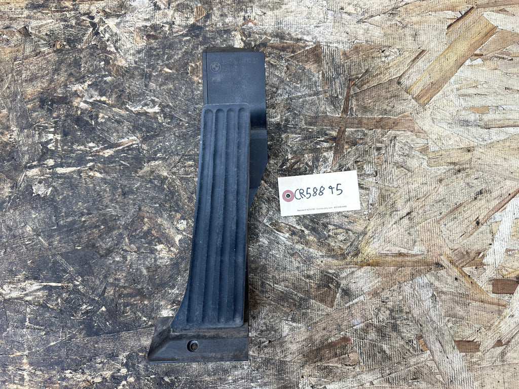 BMW 03-12 E60 E90 E83 X3 3/5 SERIES THROTTLE GAS ACCELERATOR PEDAL OEM 6766930