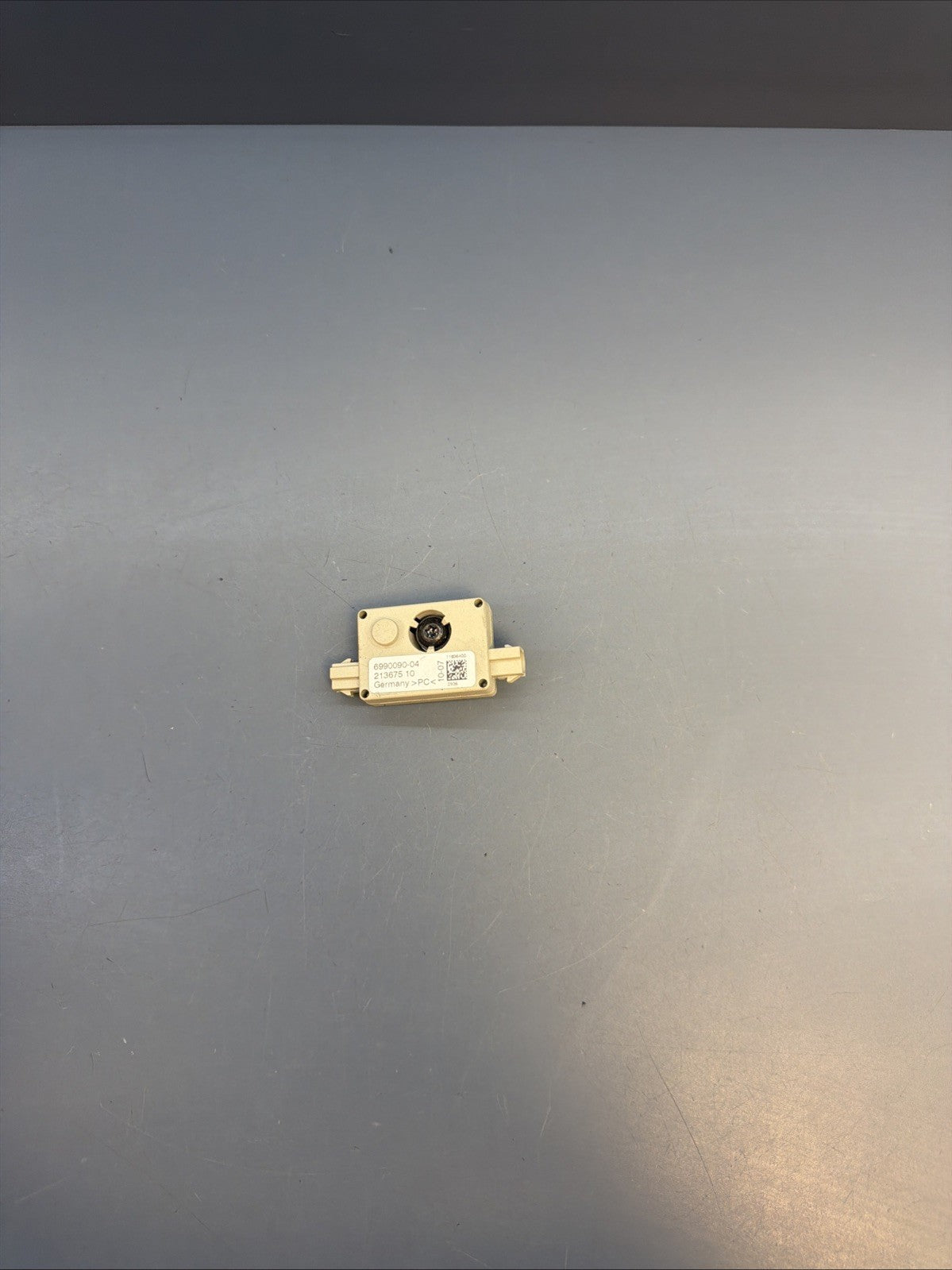 OEM Radio Antenna AMP Trap Circuit Module 06-07 08-2013 BMW 328i E92 E82 6990090