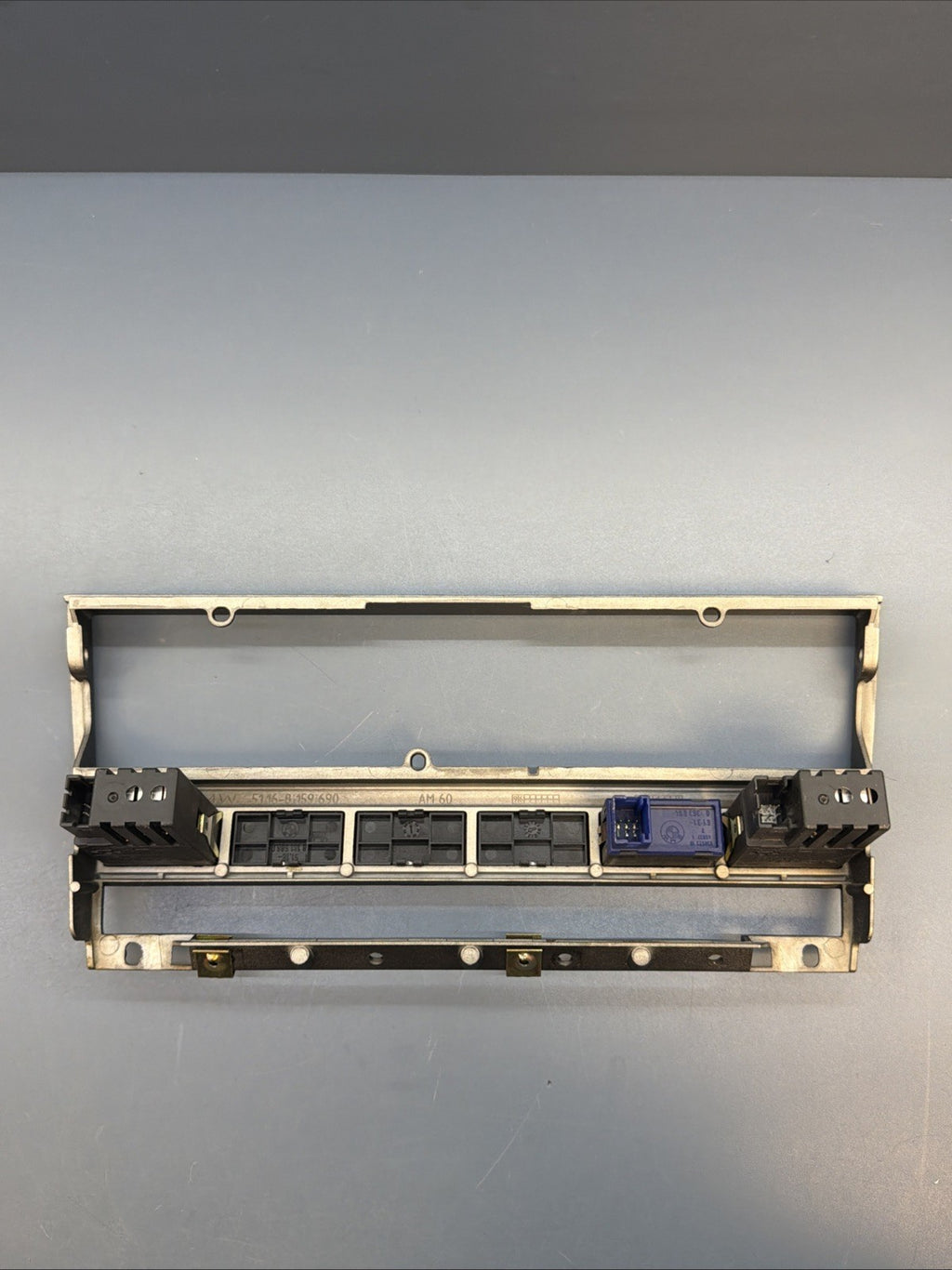 BMW 5 SERIES E39 CENTRE CONSOLE TRIM CLIMATE CONTROL TRIM FINISHER 8159690