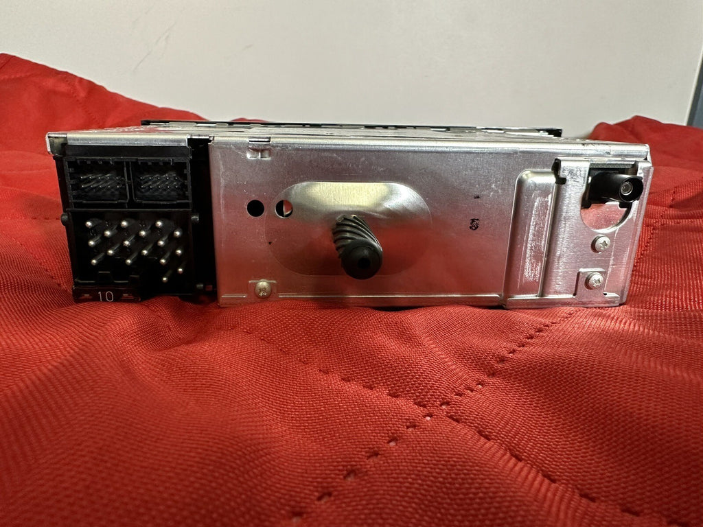 99-06 BMW E46 PROFESSIONAL BUSINESS CD AM FM TUNER PLAYER UNIT OEM 6943429