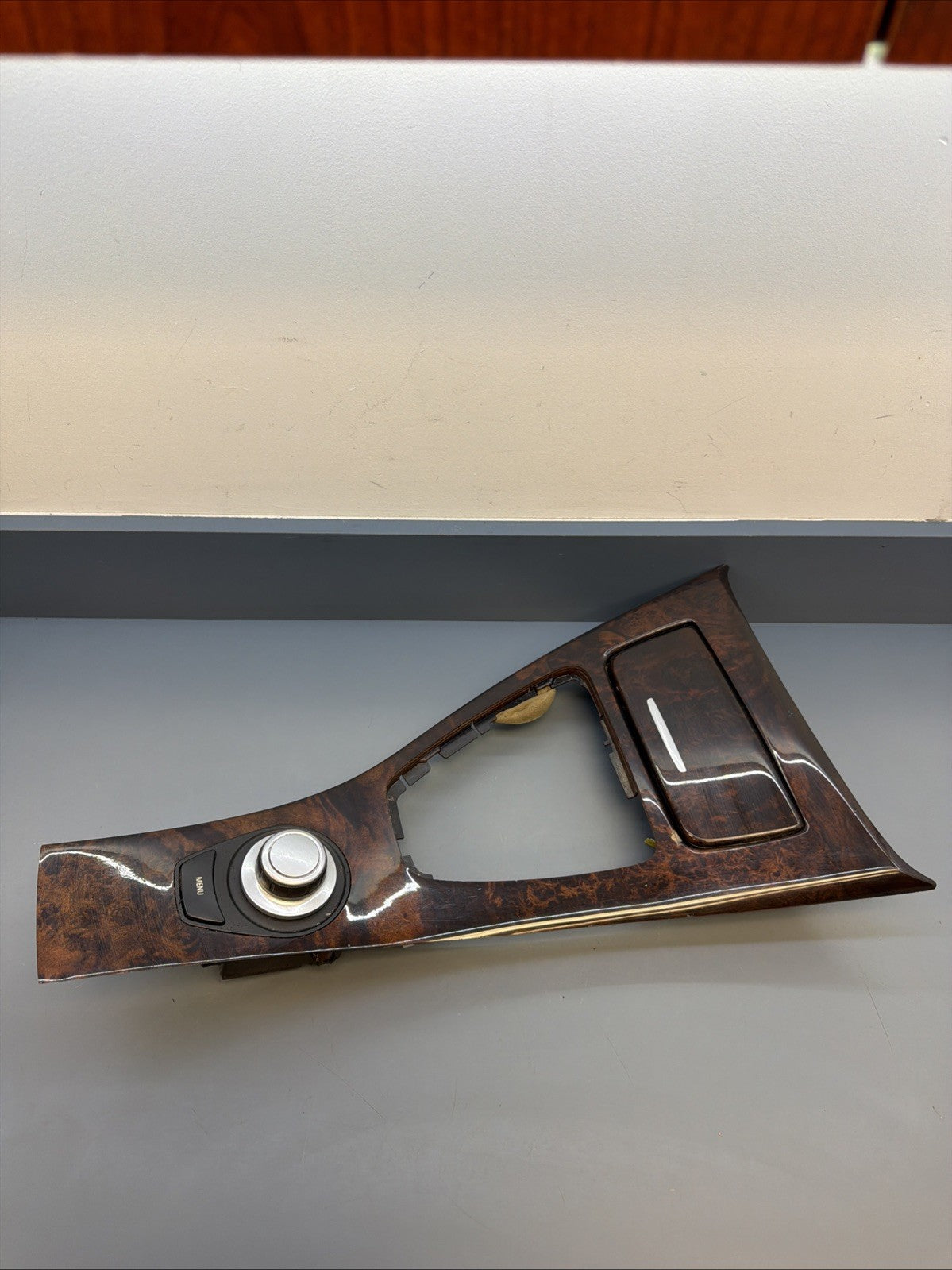 07-13 BMW E90 E92 328i 335i CENTER CONSOLE WOOD CCC TRIM OEM WITH KNOB 7078571