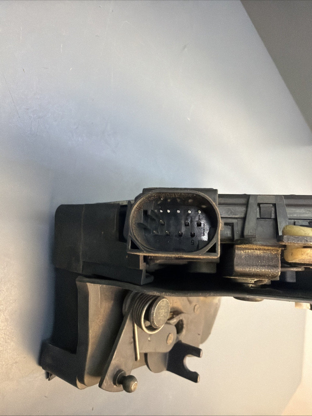 BMW X5 E53 REAR LEFT DRIVER DOOR LOCK ACTUATOR LATCH ORIGINAL 8402601