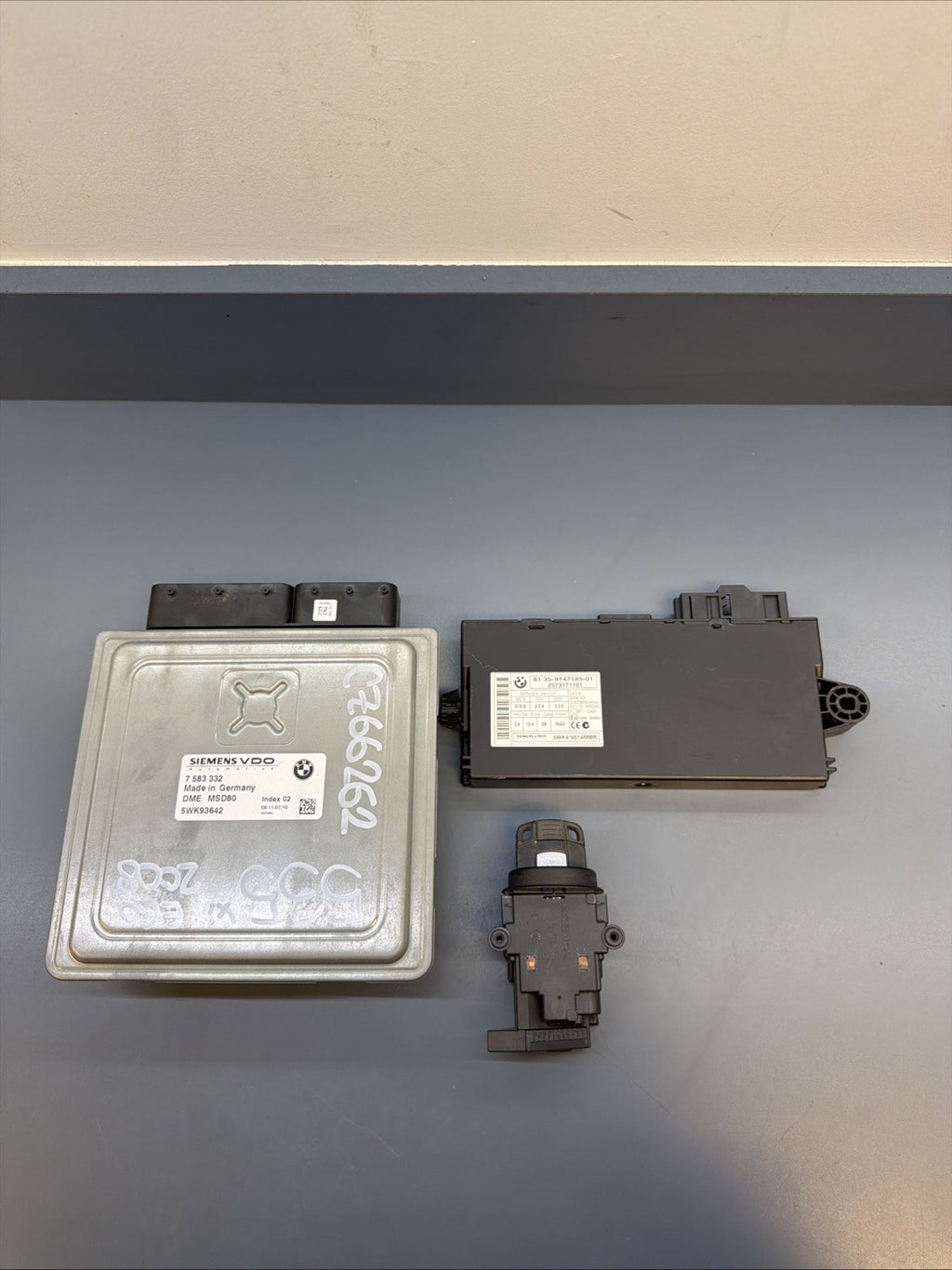 08-2010 BMW 535i E60 N54 ENGINE IGNITION COMPUTER CAS ECU KEY ECM MSD80 7583332