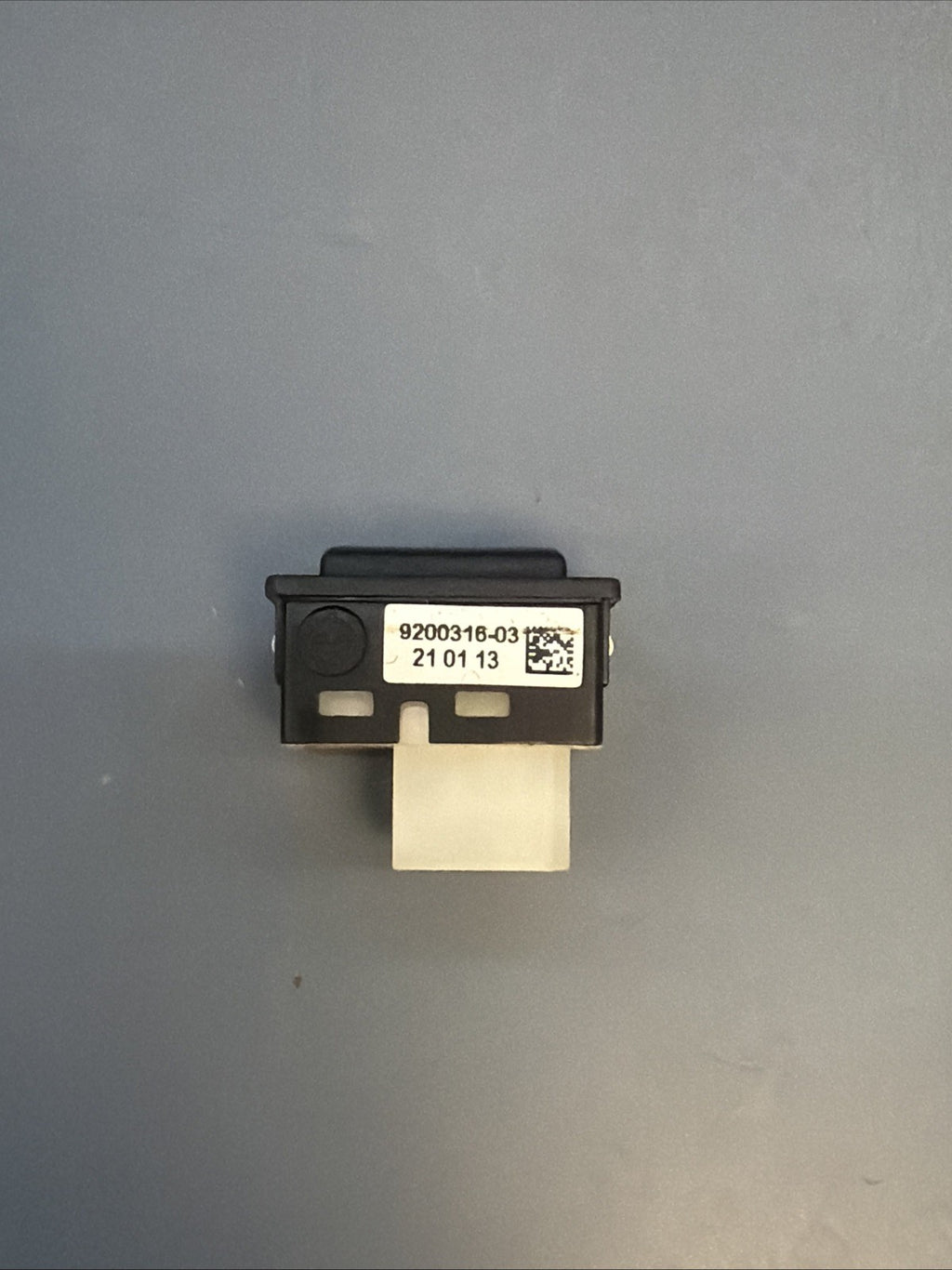 12-15 BMW X1 E84 Trunk Opener Release Switch Button Control Unit 9200316 OEM