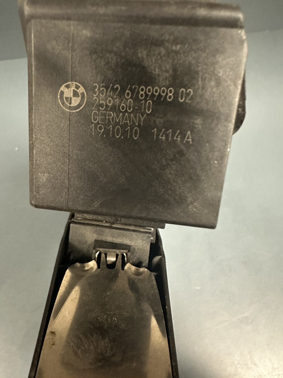 BMW E60 E88 E90 E92 F10 F30 F36 ACCELERATOR GAS PEDAL SENSOR OEM 6789998