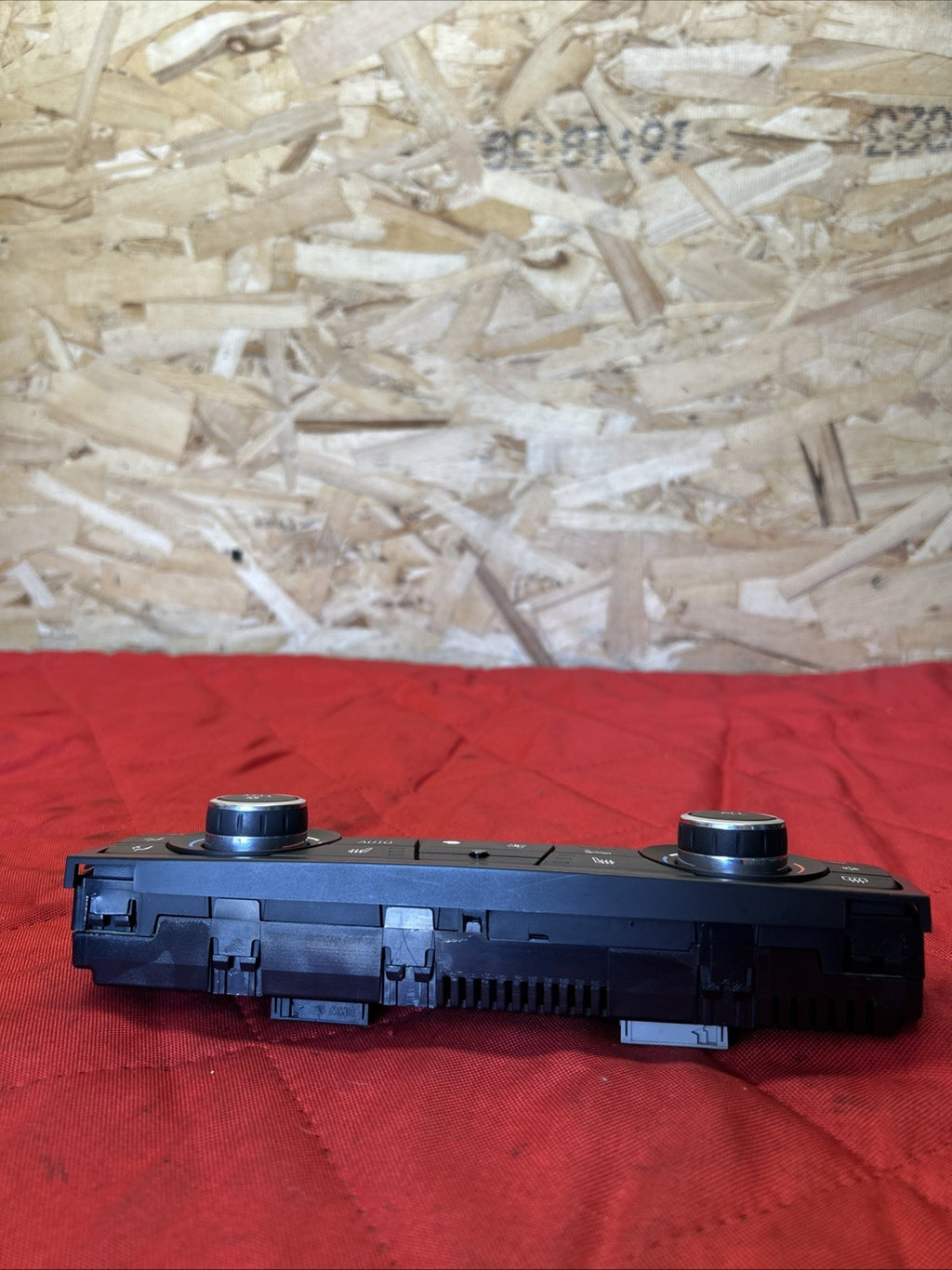 2011-2013 BMW E92 E93 3 SERIES A/C HEATER CLIMATE CONTROL UNIT OEM 9242411