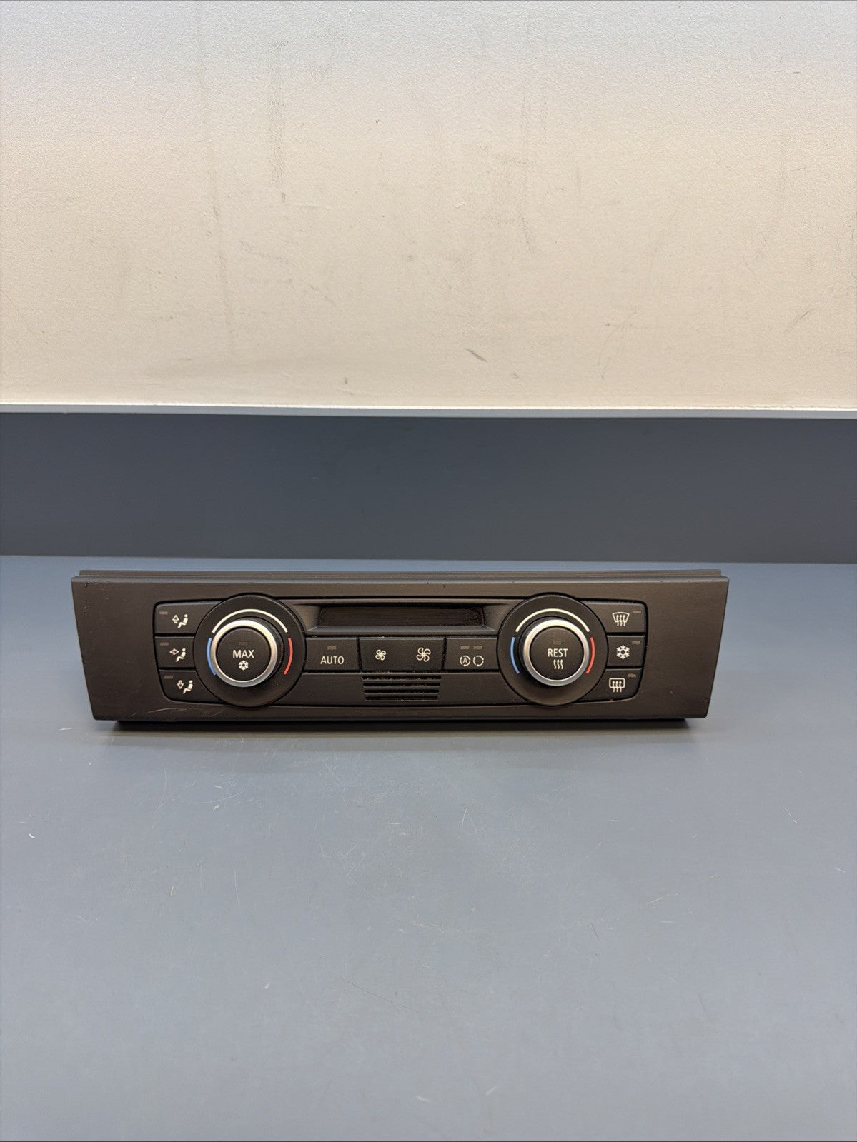 BMW E88 E82 E90 E92 135i 335d Air Conditioning AC Climate Control 9162983
