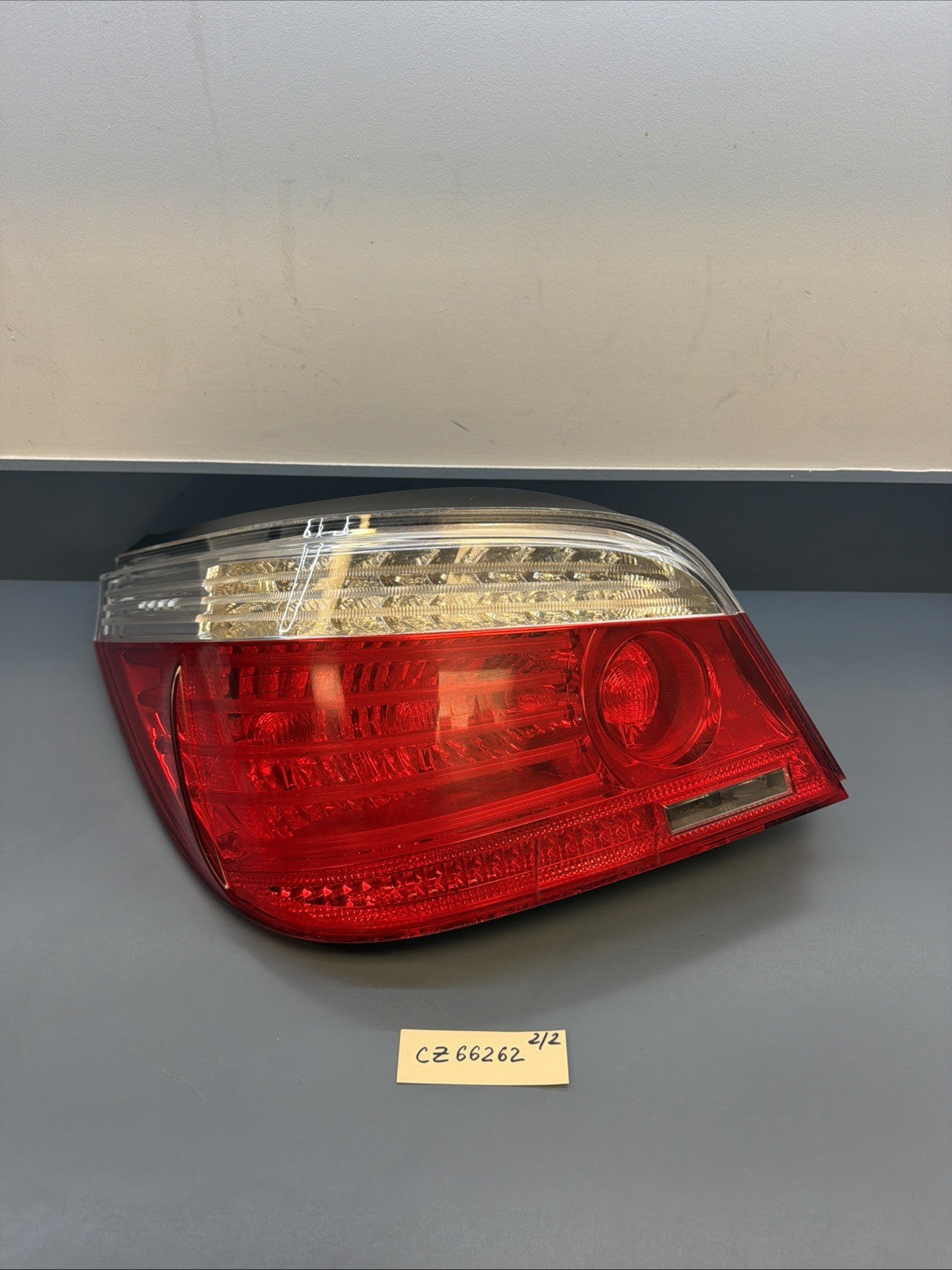 2008-10 BMW 535xi E60 5 Series Left Side Tail Brake Light Lamp 7180515 OEM LCI