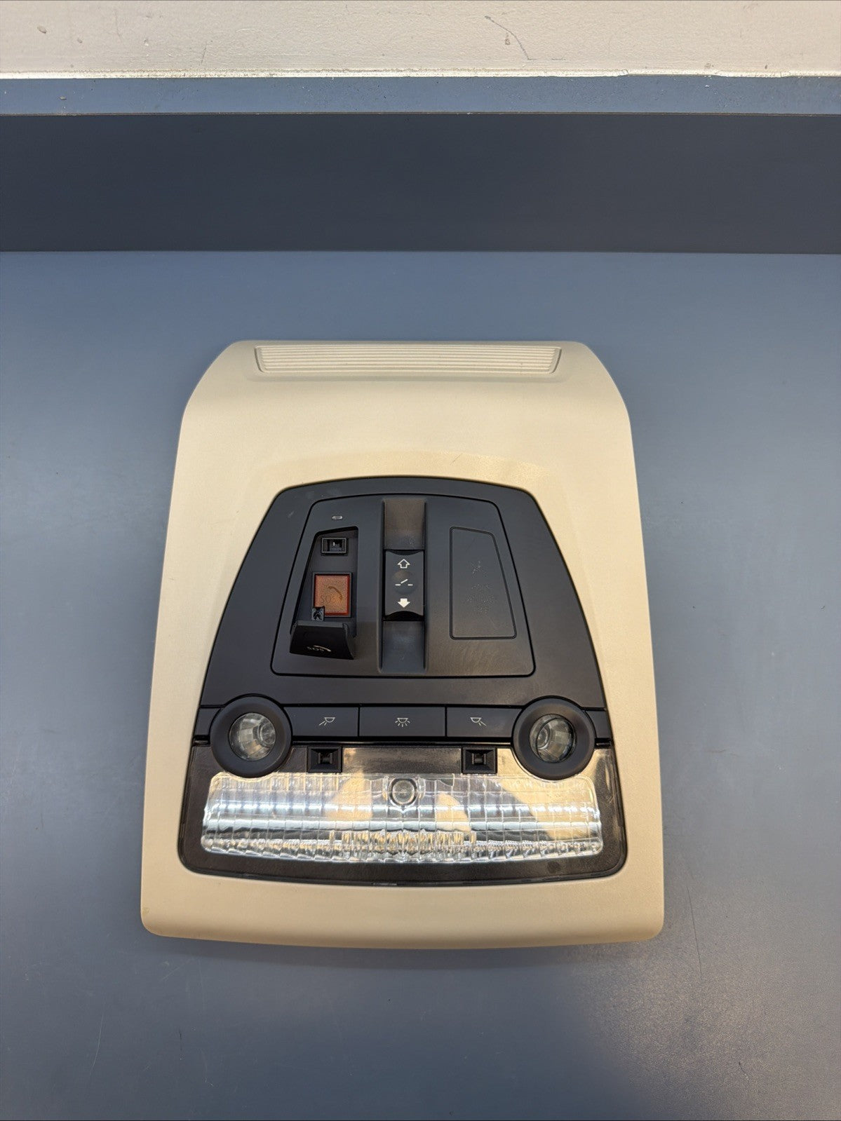 09-17 BMW F10 528i 750Li Front Overhead Dome Light Sunroof Switch BEIGE 9276232
