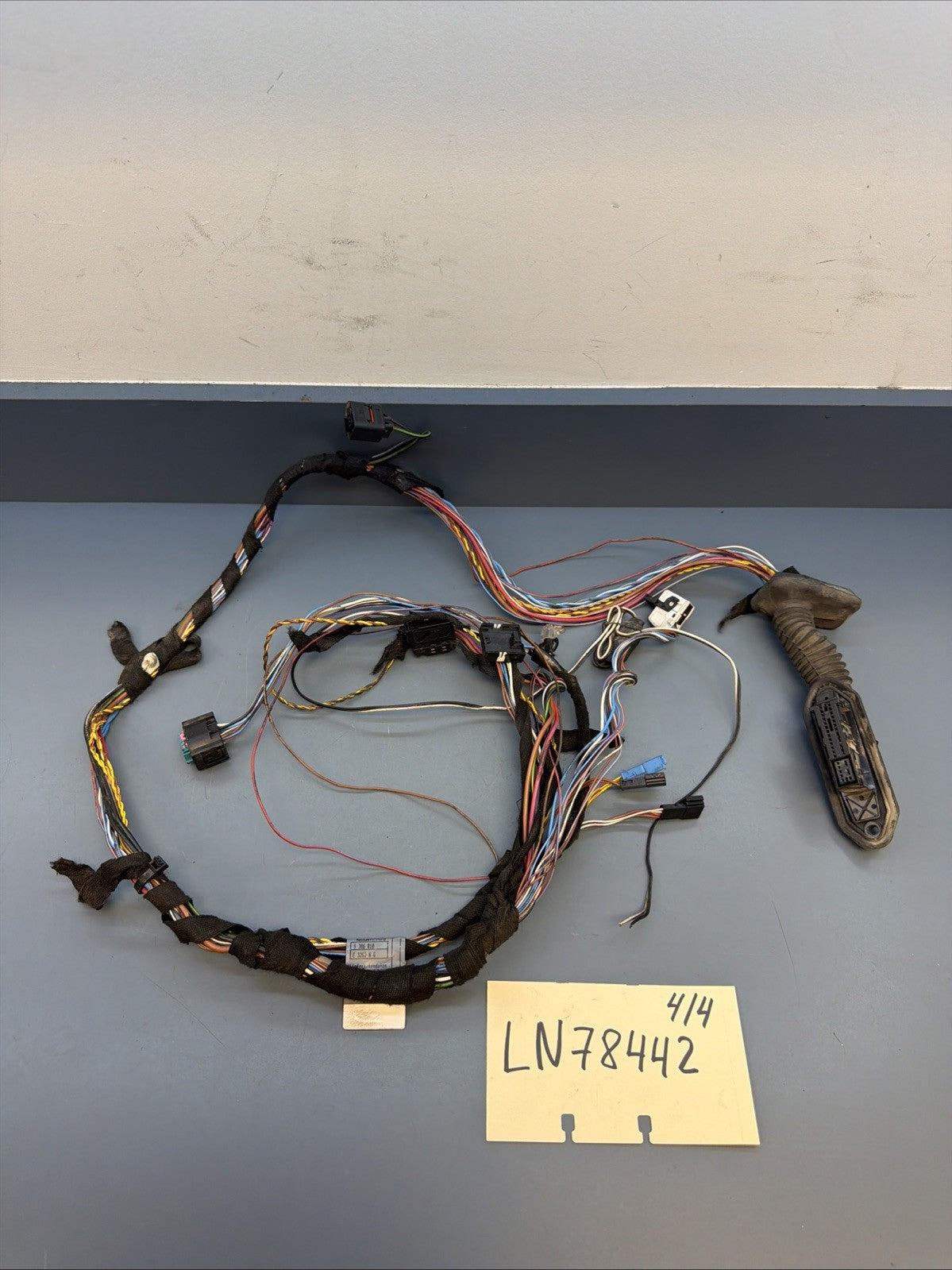 2001-2006 BMW X5 E53 Front Door Wiring Harness Wiring Kit 8386010