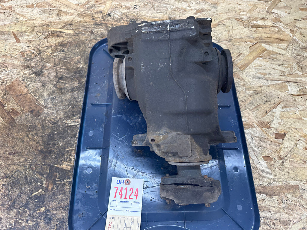 BMW E90 325xi 328xi 3 SERIES REAR DIFFERENTIAL FINAL 3.91 DRIVE OEM 7566189