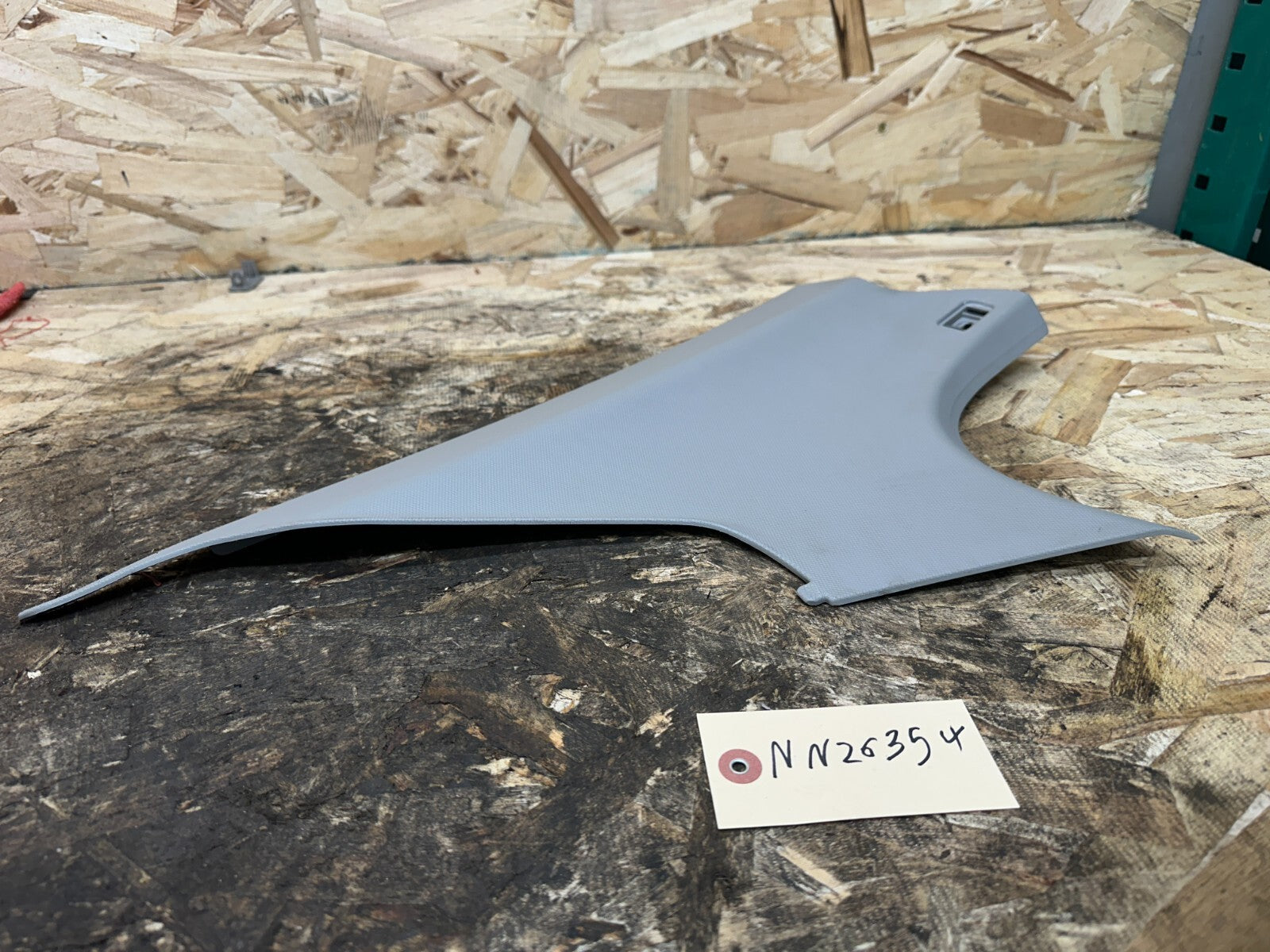 BMW 2006-2012 E90 REAR LEFT DRIVER SIDE C PILLAR TRIM GRAY OEM 7249659