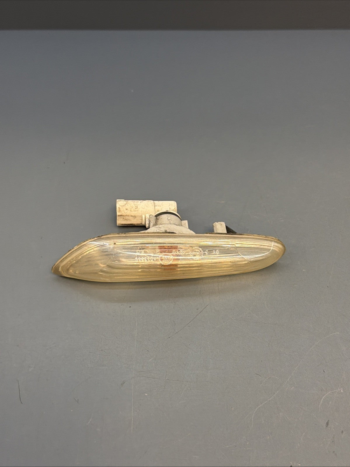BMW 335xi 335i 328i 328xi E90 E92 Right Fender Turn Signal Indicator 7253325