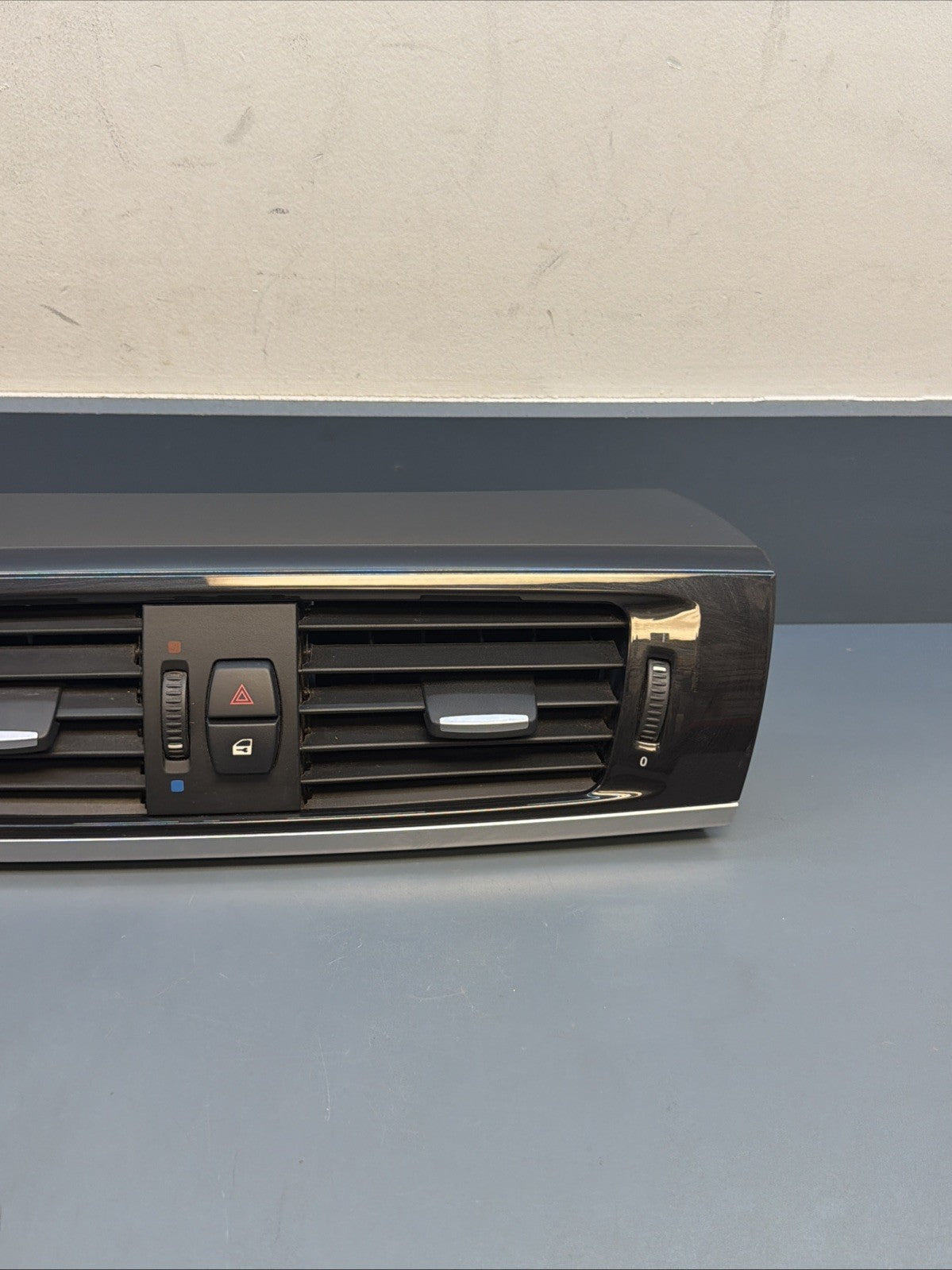 2011-2017 BMW X3 F25 Center Dash Air Vent Engine Start Stop Button OEM 9184742