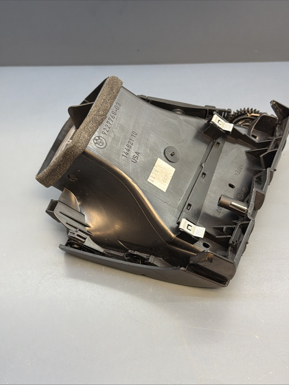 2007 2008 - 2013 BMW X5 FRONT RIGHT SIDE A/C HEATER AIR VENT GRILLE 9227768 OEM