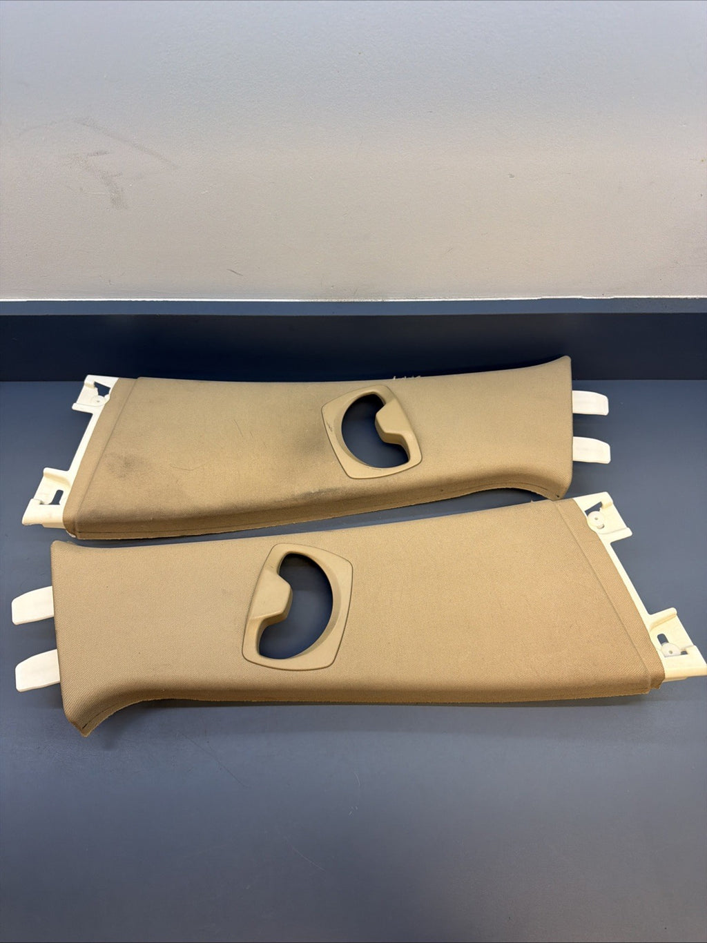 07-11 BMW 335i 328i E91 Left & Right Upper Door Seatbelt B Pillar set 7058335/36
