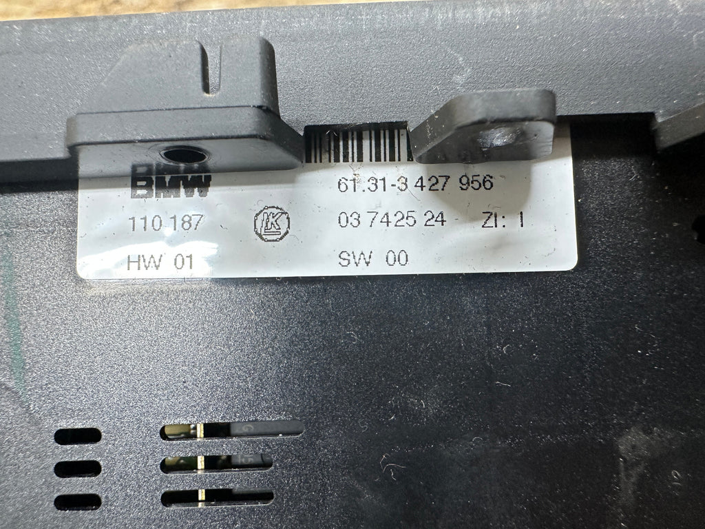 BMW 07-10 E83 X3 FRONT CENTER CONSOLE HEATED SEAT DTC SWITCH PANEL 3427956