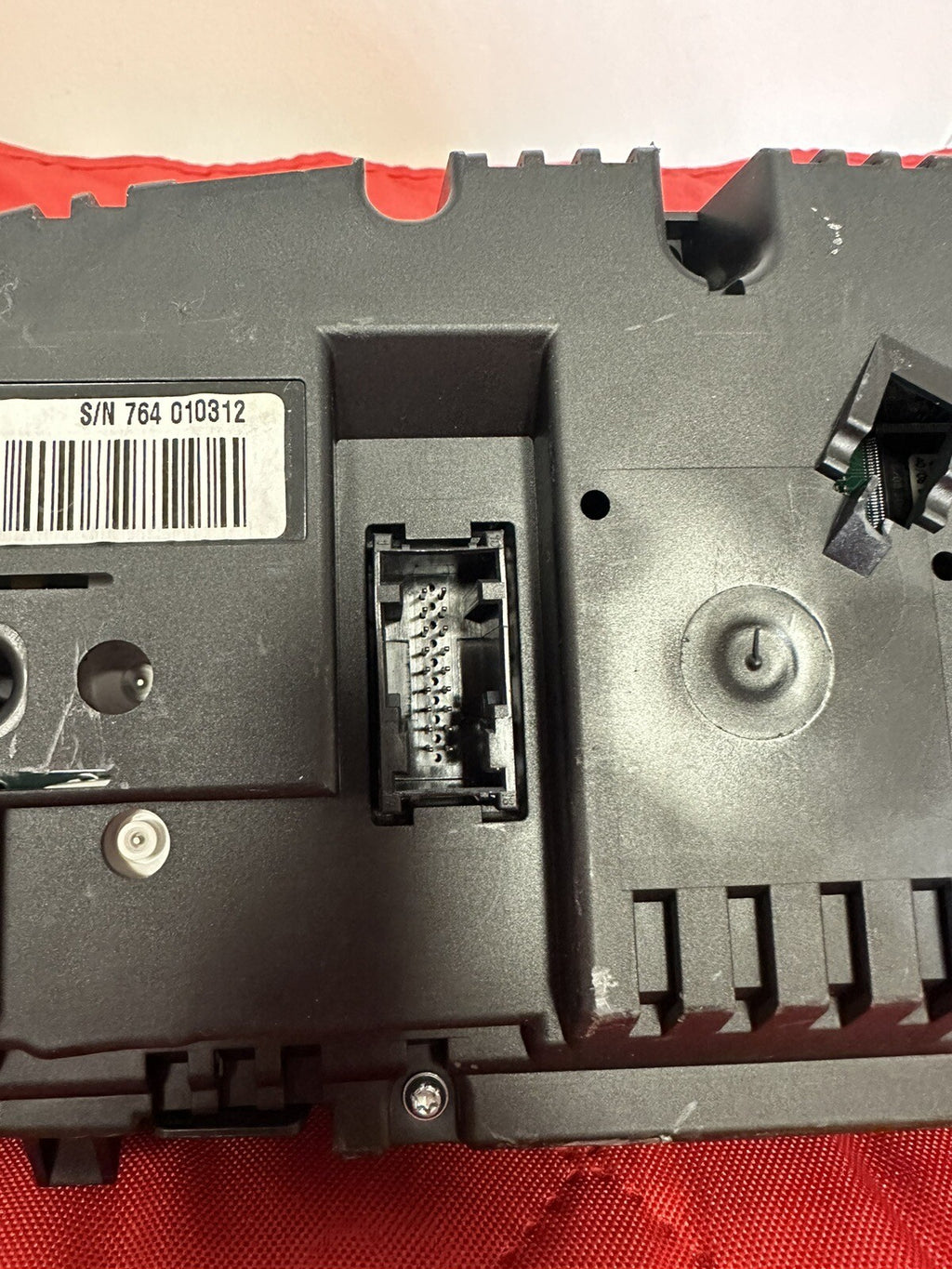 07-13 BMW E90 E92 E93 SPEEDOMETER INSTRUMENT CLUSTER SIEMENS OEM 9187084