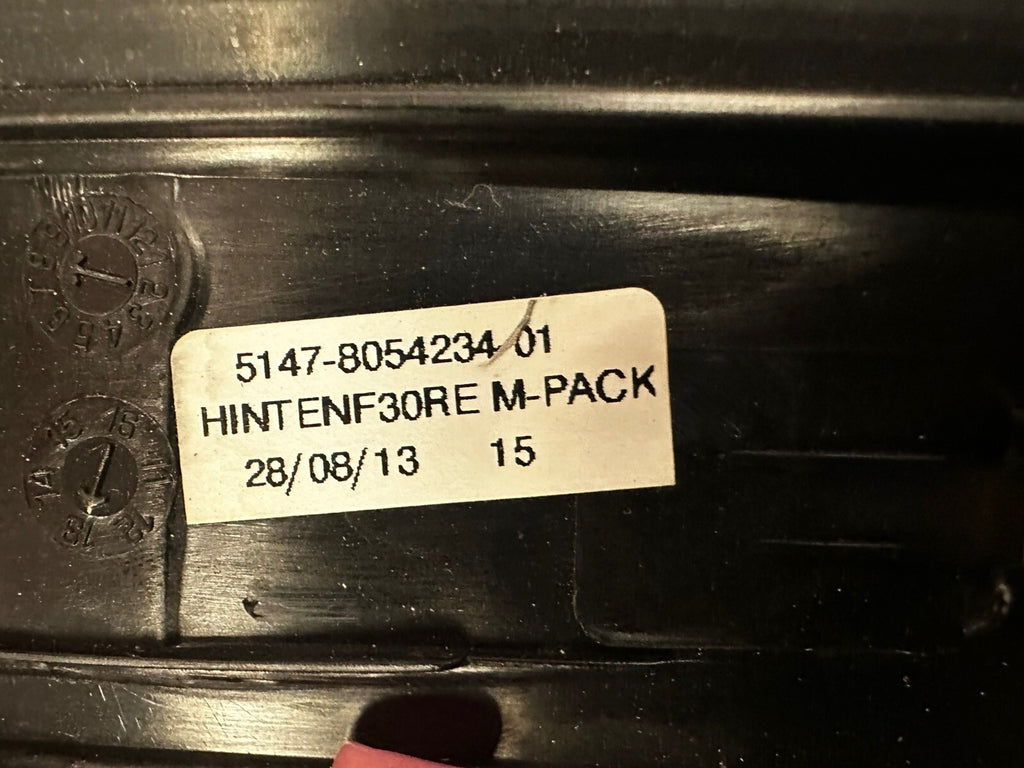 2014-2018 BMW 3 SERIES - REAR Right DOOR SILL / Scuff Plate 8054234